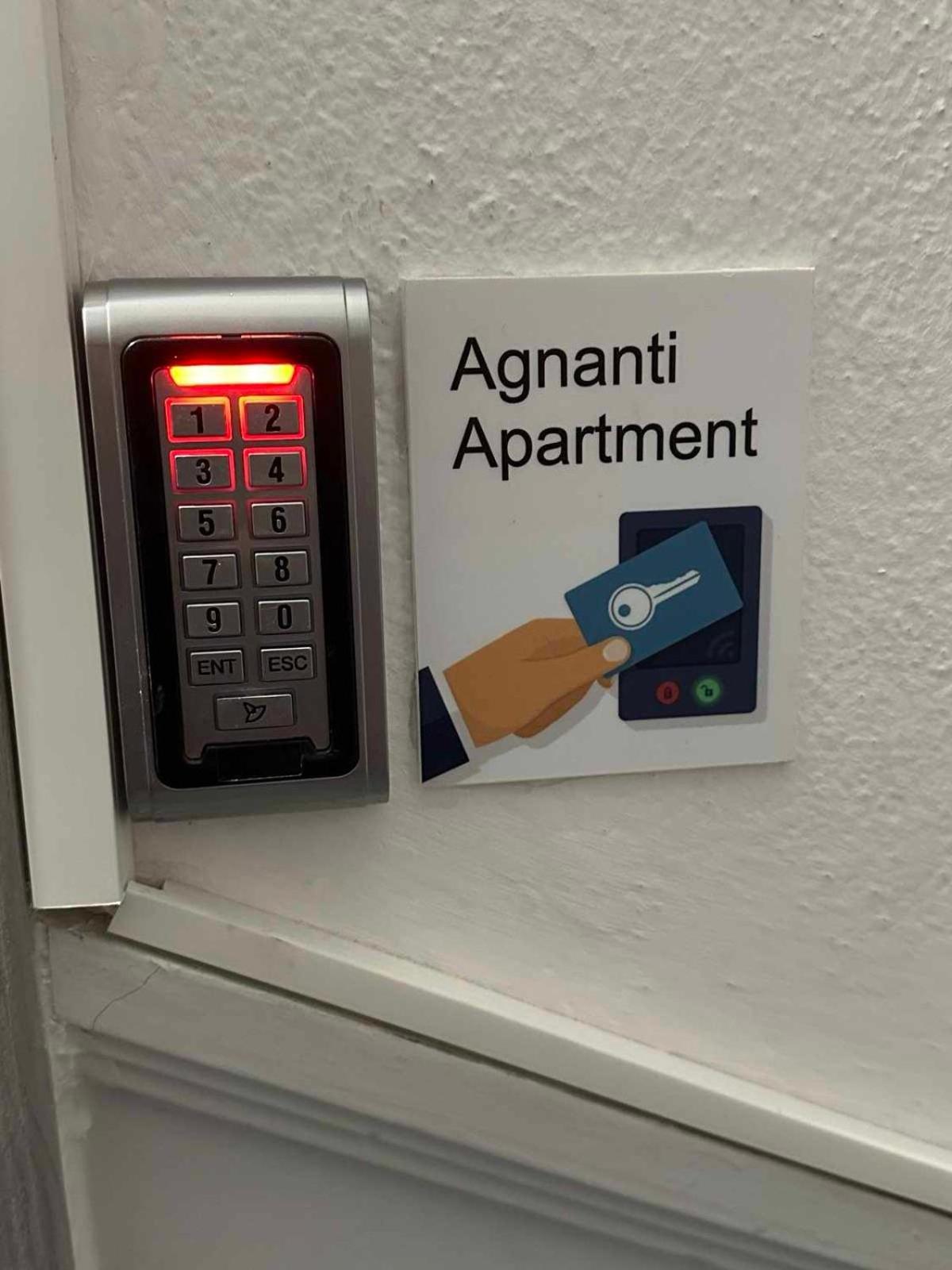 Agnanti Apartment Kavala Quarto foto